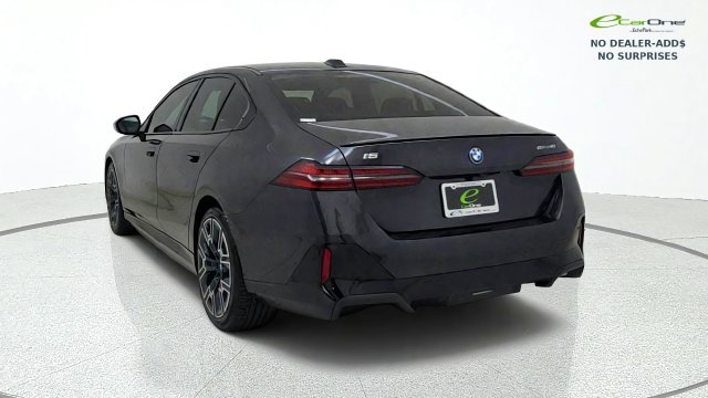 Used 2024 BMW i5 eDrive40i w/ M Sport Package RWD image 6