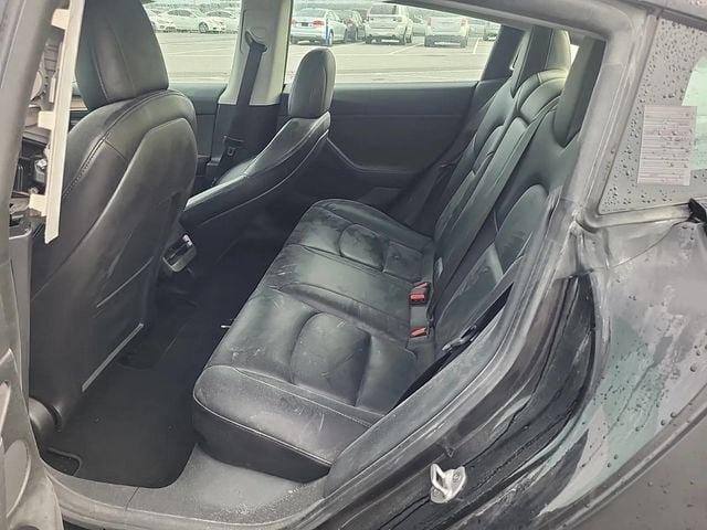 Used 2021 Tesla Model 3 Standard Range Plus RWD image 6