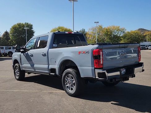 New 2026 Ford F250 Lariat w/ FX4 Off-Road Package AWD/4WD image 10