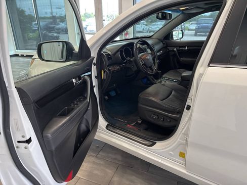 Used 2013 Kia Sorento SX w/ SX Premium Pkg FWD image 7