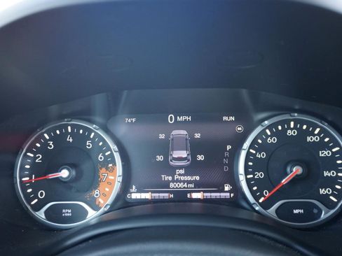 Used 2017 Jeep Renegade Trailhawk image 38