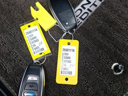 Used 2024 Subaru Outback Onyx Edition XT image 33