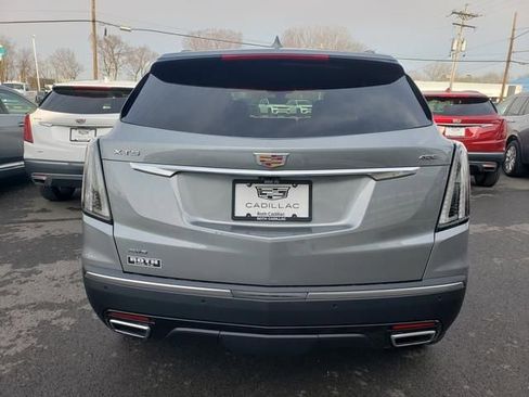 New 2026 Cadillac XT5 Sportv w/ LPO, Floor Liner Package AWD/4WD image 7