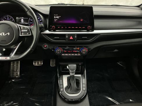 Used 2022 Kia Forte GT-Line w/ GT-Line Premium Package FWD image 28