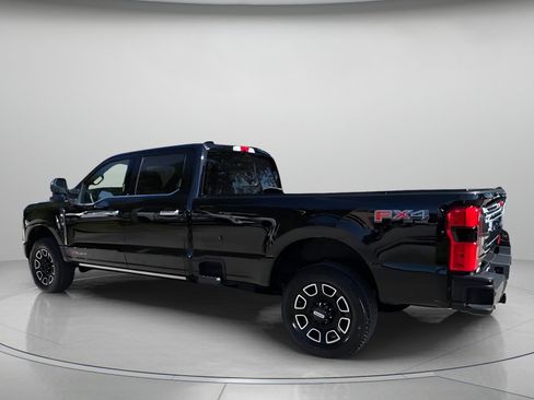 Certified 2023 Ford F350 Platinum image 21