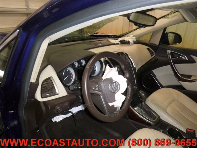Used 2013 Buick Verano Leather FWD image 11