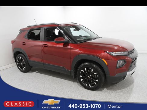 Certified 2022 Chevrolet TrailBlazer LT w/ LPO, Blackout Package AWD/4WD image 1