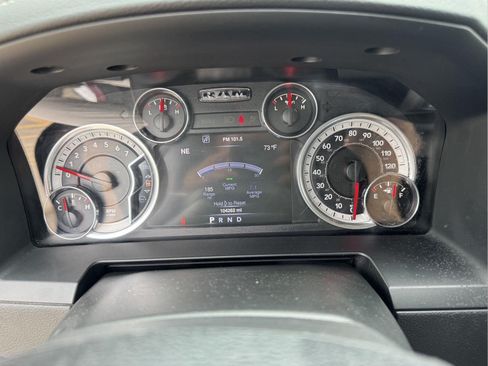 Used 2016 RAM 1500 Laramie w/ Convenience Group AWD/4WD image 21