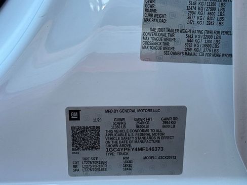 Certified 2021 Chevrolet Silverado 2500 LTZ w/ LTZ Plus Package image 34