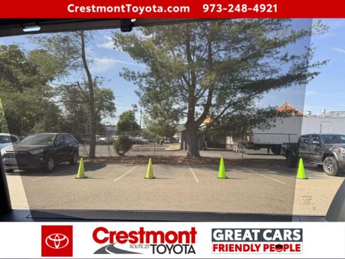 Certified 2021 Toyota Sienna XSE w/ XSE Plus Package FWD image 11