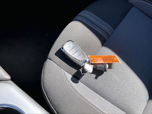 Certified 2023 Chevrolet Blazer LT w/ Convenience Package image 11