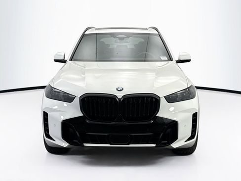 New 2026 BMW X5 xDrive40i w/ M Sport Package image 2