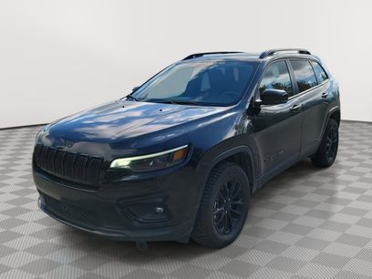 Used 2023 Jeep Cherokee Altitude Lux