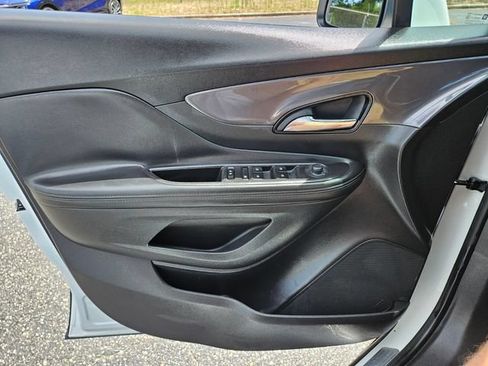 Used 2019 Buick Encore Preferred FWD image 28