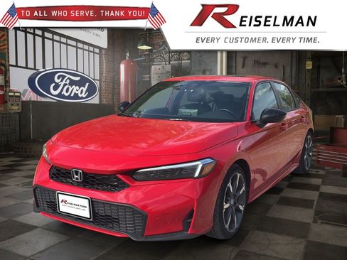 Used 2025 Honda Civic Sport Touring image 1