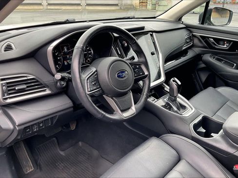 Used 2023 Subaru Outback Limited image 17
