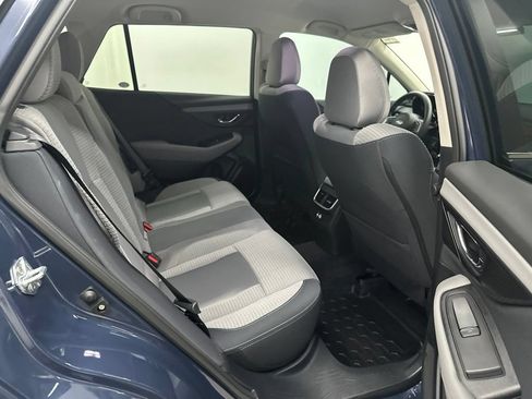 Used 2025 Subaru Outback Premium AWD/4WD image 23