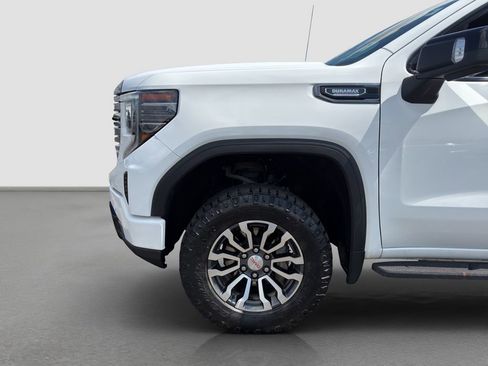 Used 2023 GMC Sierra 1500 AT4 w/ AT4 Premium Package AWD/4WD image 30