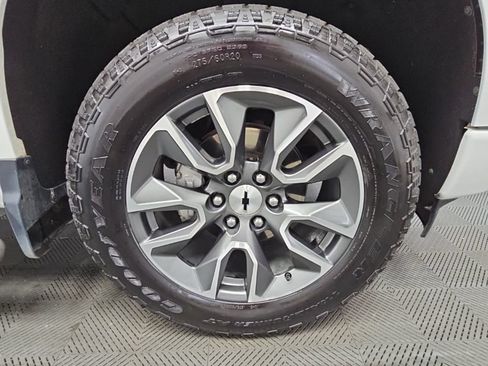 Certified 2022 Chevrolet Silverado 1500 RST w/ All Star Edition Plus AWD/4WD image 48