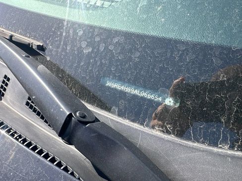 Used 2010 Honda CR-V EX image 11