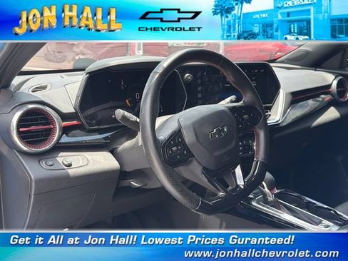 Used 2024 Chevrolet Trax RS w/ Driver Confidence Package FWD image 19
