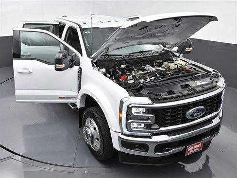 Used 2026 Ford F450 Lariat w/ FX4 Off-Road Package AWD/4WD image 46