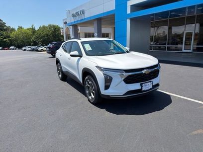 New 2026 Chevrolet Trax LT w/ LT Convenience Package