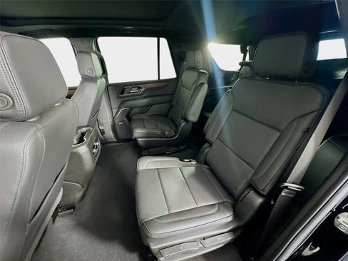 Certified 2026 GMC Yukon Denali w/ Sun & Power Step Package AWD/4WD image 24