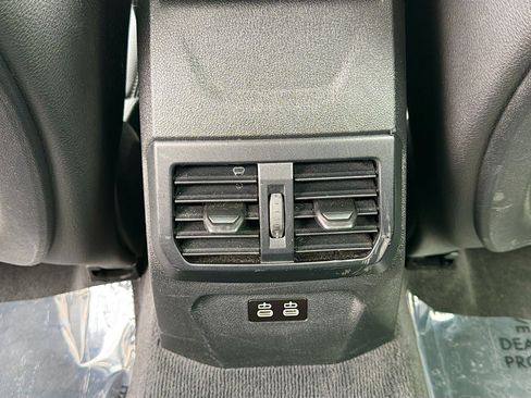 Used 2021 BMW 228i xDrive Gran Coupe w/ Convenience Package AWD/4WD image 19