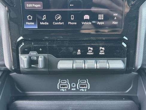 New 2026 RAM 1500 Big Horn AWD/4WD image 17
