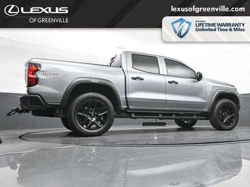 Used 2025 Chevrolet Colorado Trail Boss AWD/4WD image 39