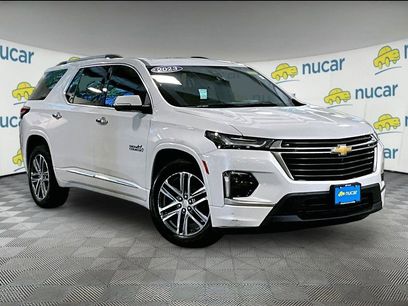 Used 2023 Chevrolet Traverse High Country