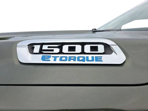 Used 2021 RAM 1500 Big Horn AWD/4WD image 9