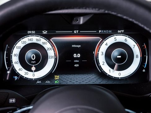 New 2025 Aston Martin DBX 707 image 27