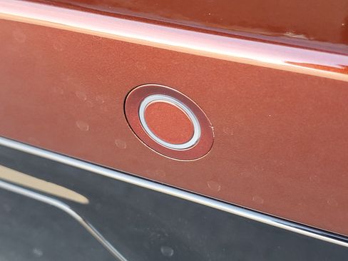 New 2027 Lincoln Navigator Reserve AWD/4WD image 6