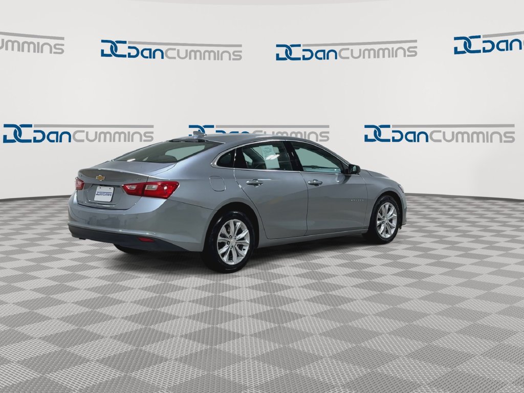 Used 2025 Chevrolet Malibu LT FWD image 8