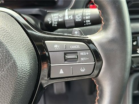 Used 2025 Honda Pilot TrailSport image 15