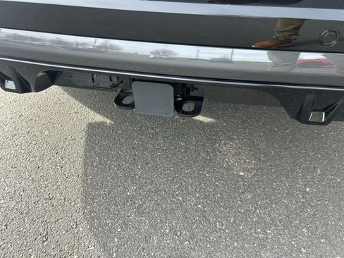 New 2026 BMW X5 xDrive50e w/ M Sport Package image 11