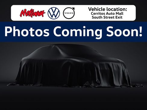 Used 2026 Volvo XC90 B5 Plus w/ Protection Package AWD/4WD image 1