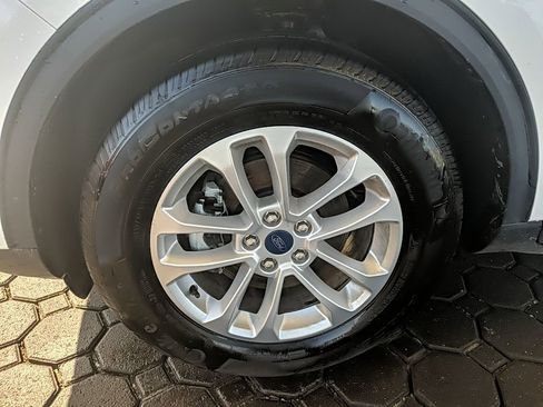 Used 2022 Ford Escape SE w/ Convenience Package image 12