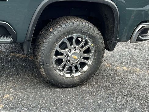 New 2026 Chevrolet Silverado 2500 LTZ w/ LTZ Convenience Package image 9