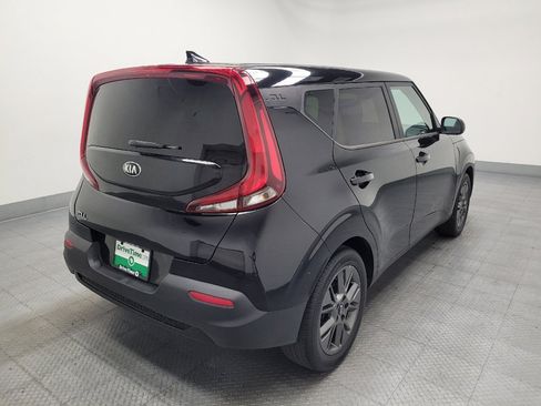 Used 2021 Kia Soul S FWD image 9