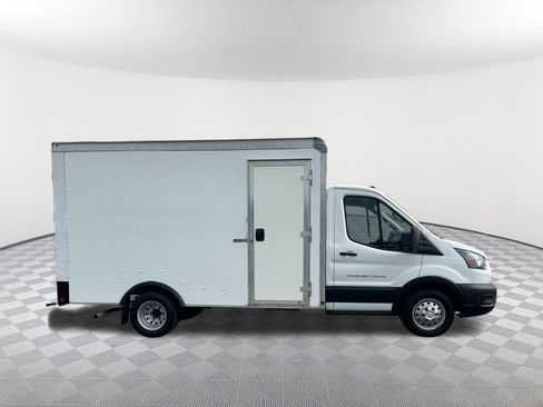 Used 2023 Ford Transit 350 DRW RWD image 4