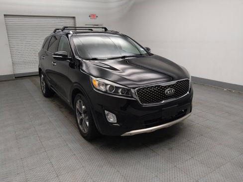 Used 2017 Kia Sorento SX image 13