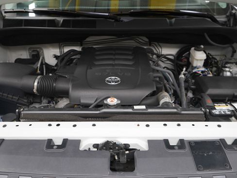 Used 2020 Toyota Tundra SR5 w/ TRD Sport Plus Package AWD/4WD image 33