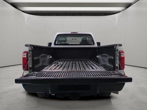 Used 2015 Ford F250 XL w/ Power Equipment Group AWD/4WD image 4