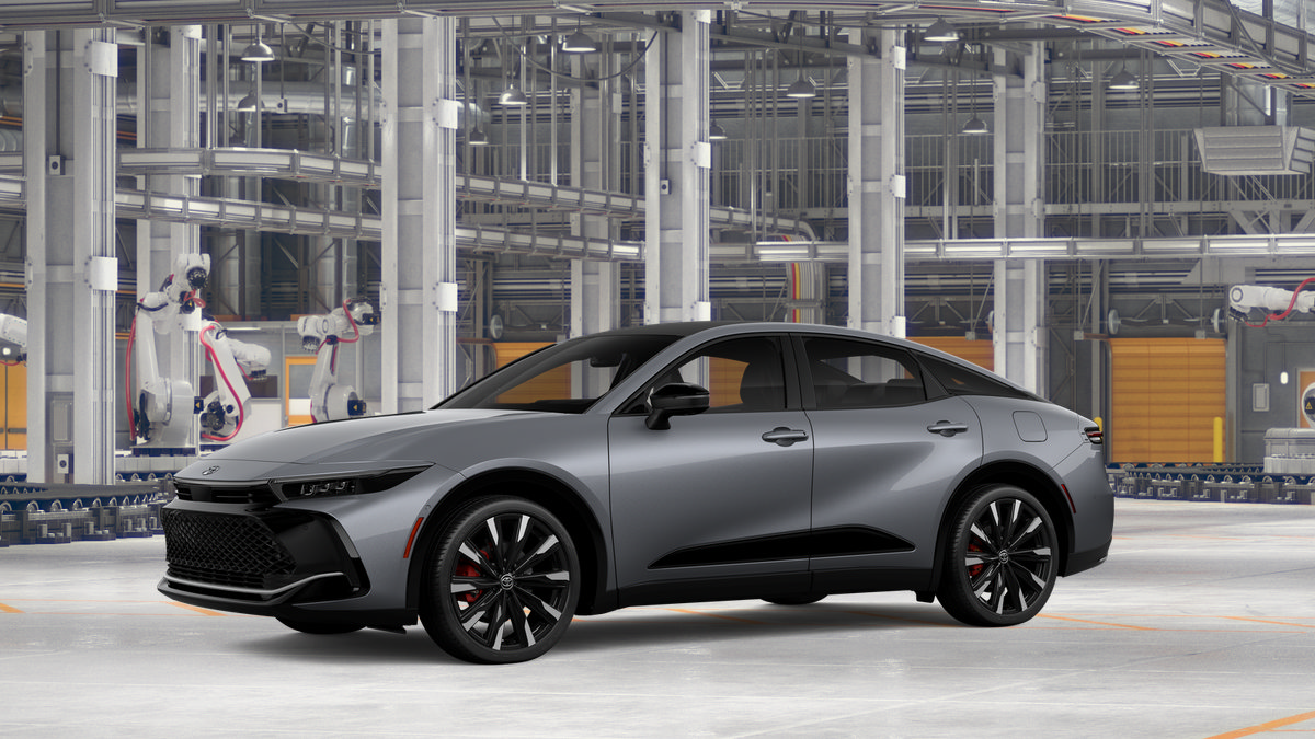 New 2027 Toyota Crown Platinum AWD/4WD image 3