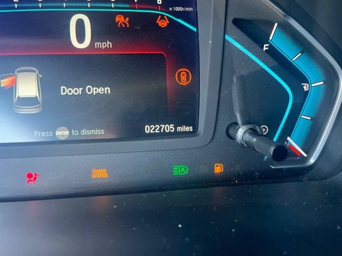 Used 2024 Honda Odyssey Elite image 4