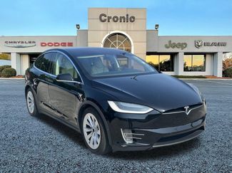 Used 2018 Tesla Model X 75D AWD/4WD video 1