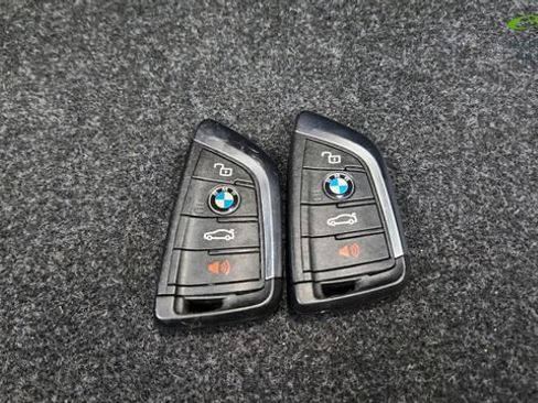 Used 2025 BMW 330i xDrive Sedan AWD/4WD image 65